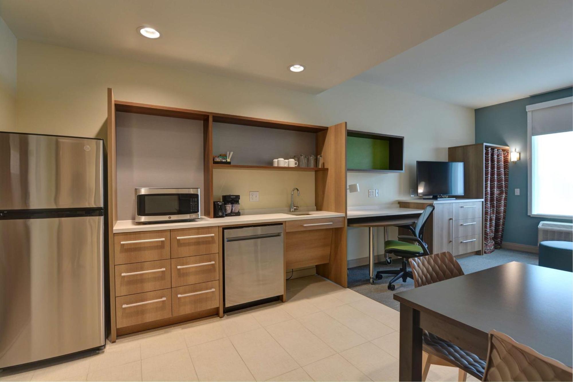 Home2 Suites By Hilton Panama City Beach, Fl Upper Grand Lagoon Exterior photo