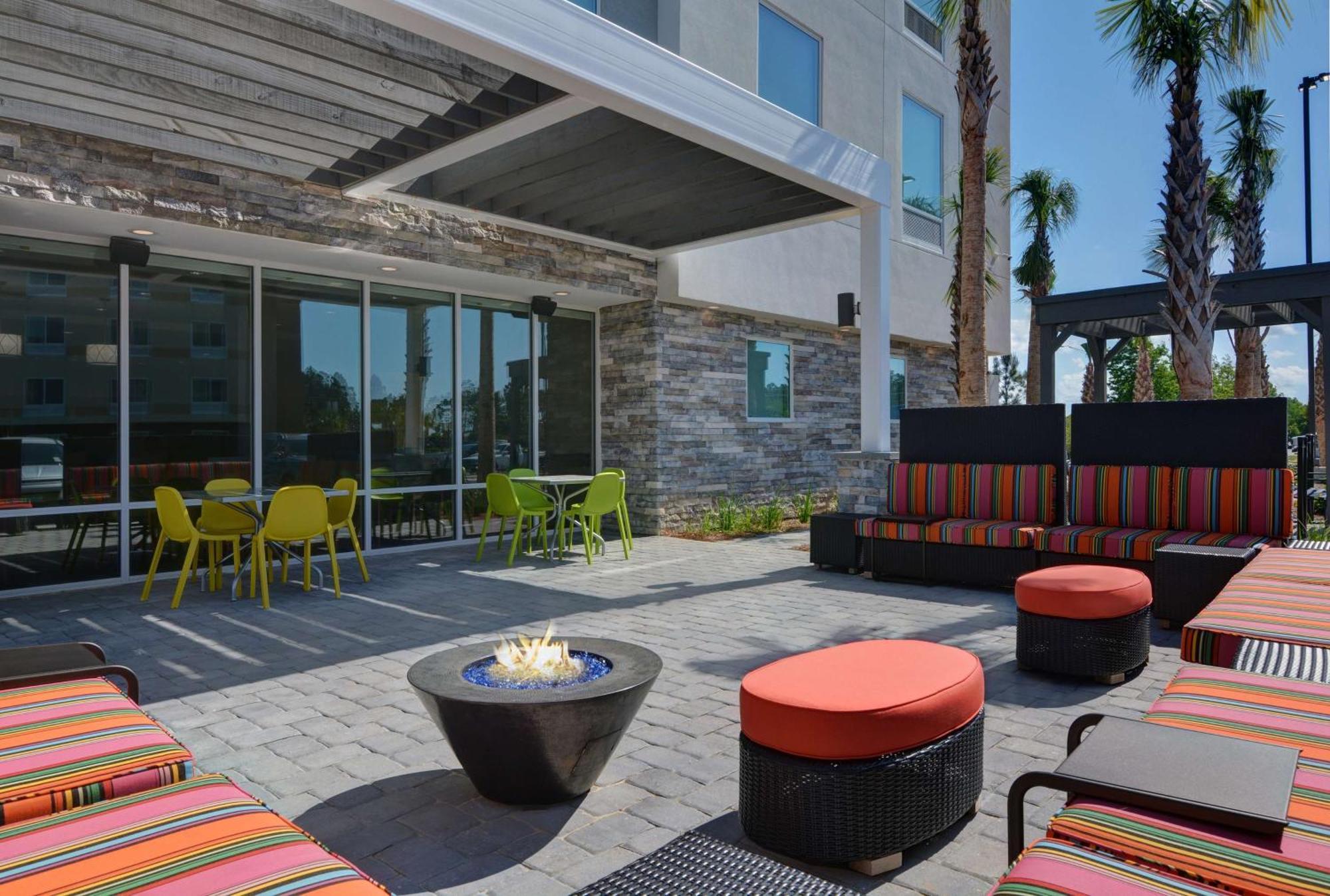 Home2 Suites By Hilton Panama City Beach, Fl Upper Grand Lagoon Exterior photo